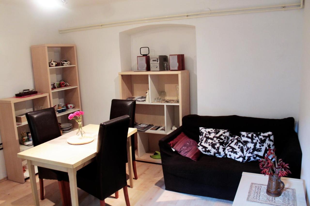 Nattache Studio Apartment Basment Zagreb Ngoại thất bức ảnh