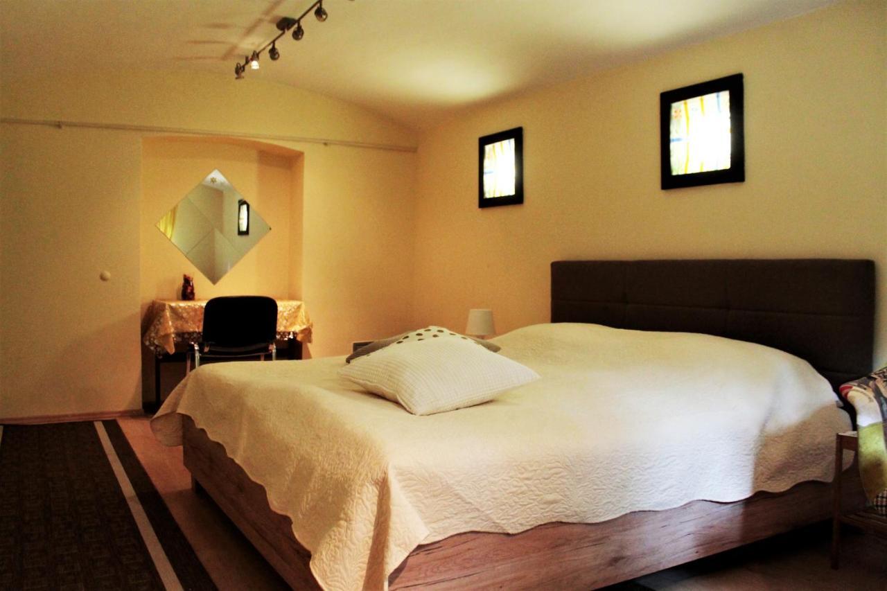 Nattache Studio Apartment Basment Zagreb Ngoại thất bức ảnh
